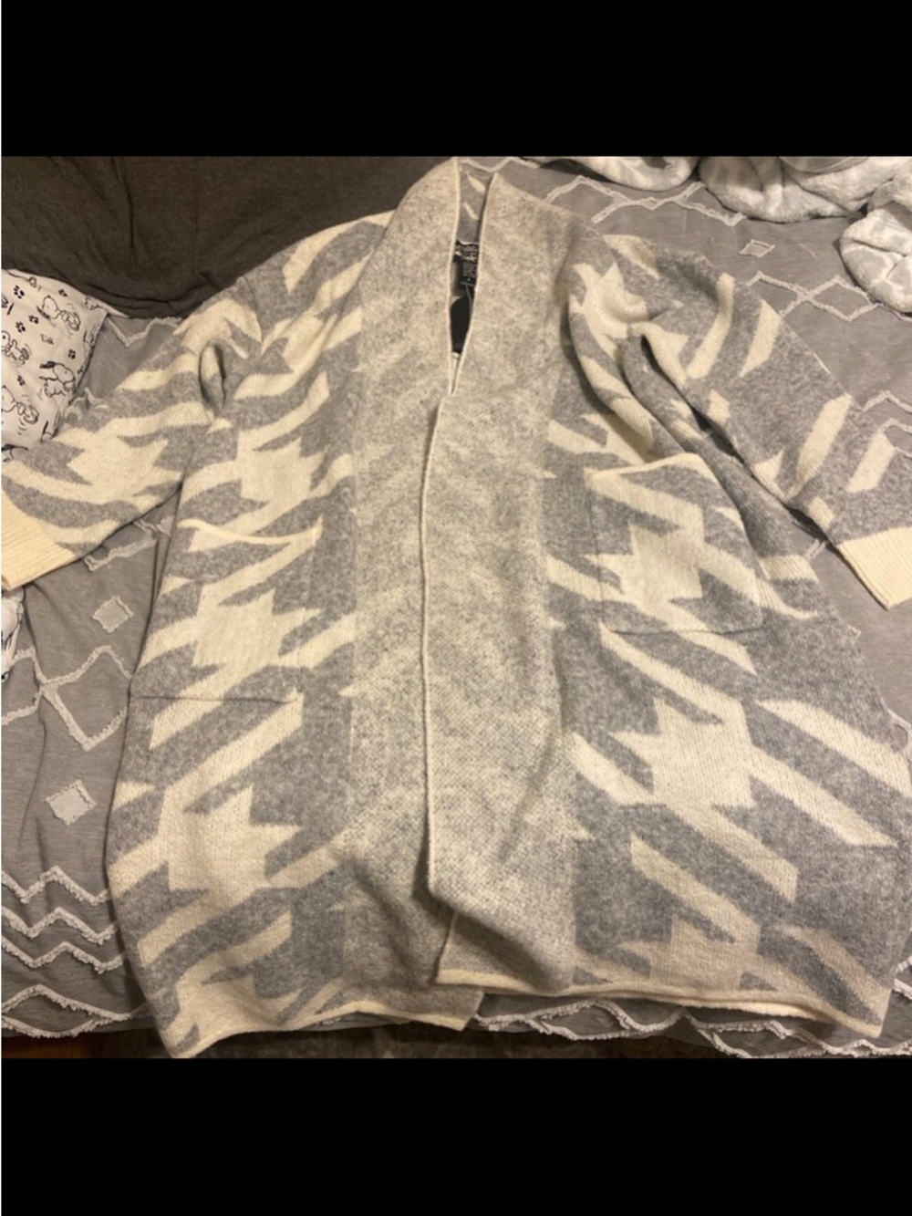Oliver Peoples Cream and Gray Geometric Open Cardigan